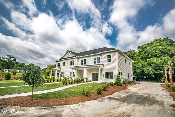 $349,000 | 246 Weathersbee Street, Ridgeland, SC 29936