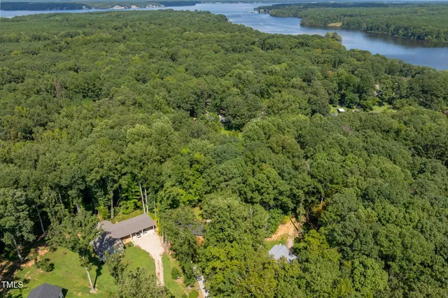 $510,000 | 124 Driftwood Court, Macon, NC 27551