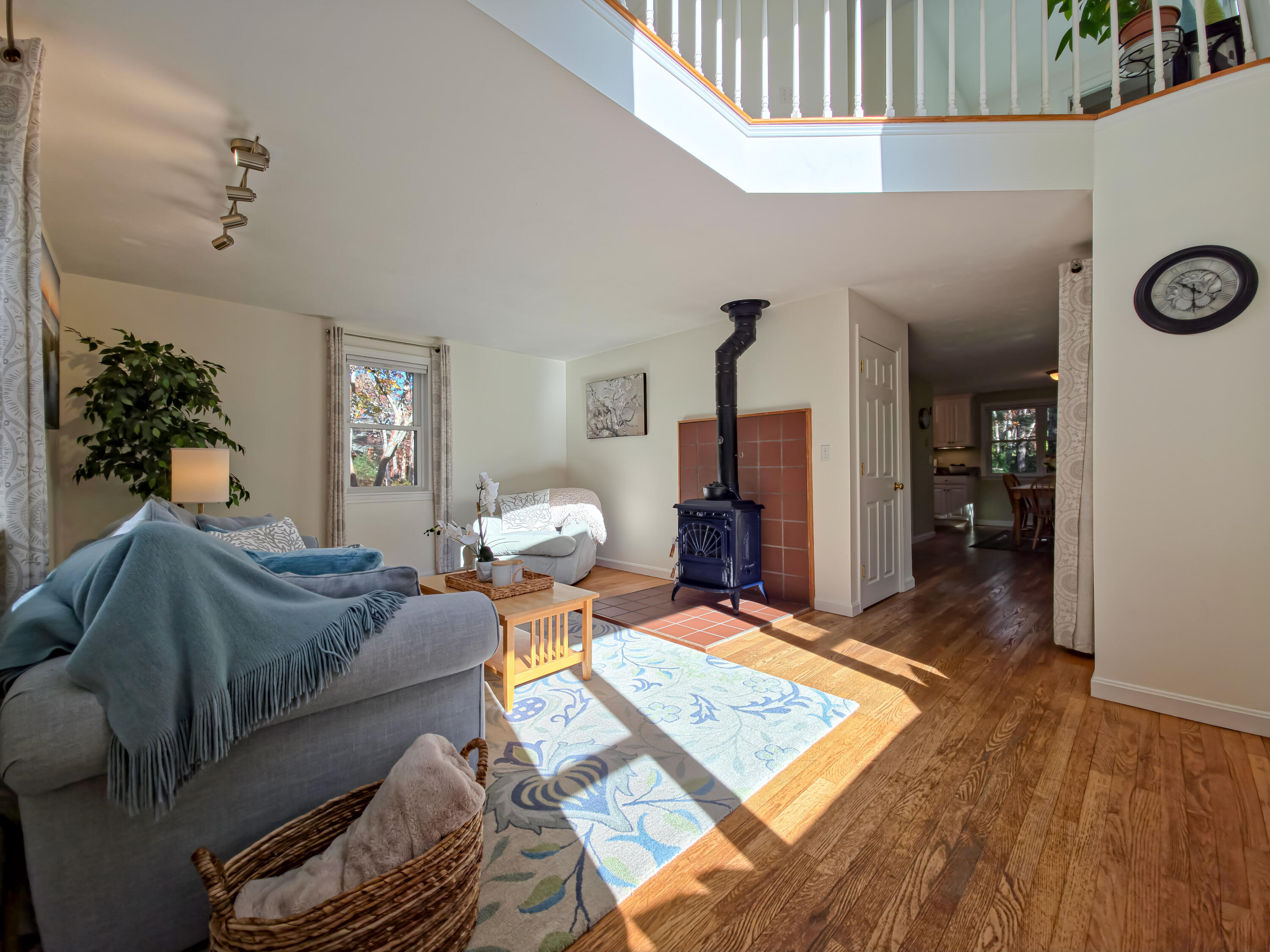 113 Blacksmith Shop Road Falmouth, MA 02540 - Photo 19 of 51 Living Room