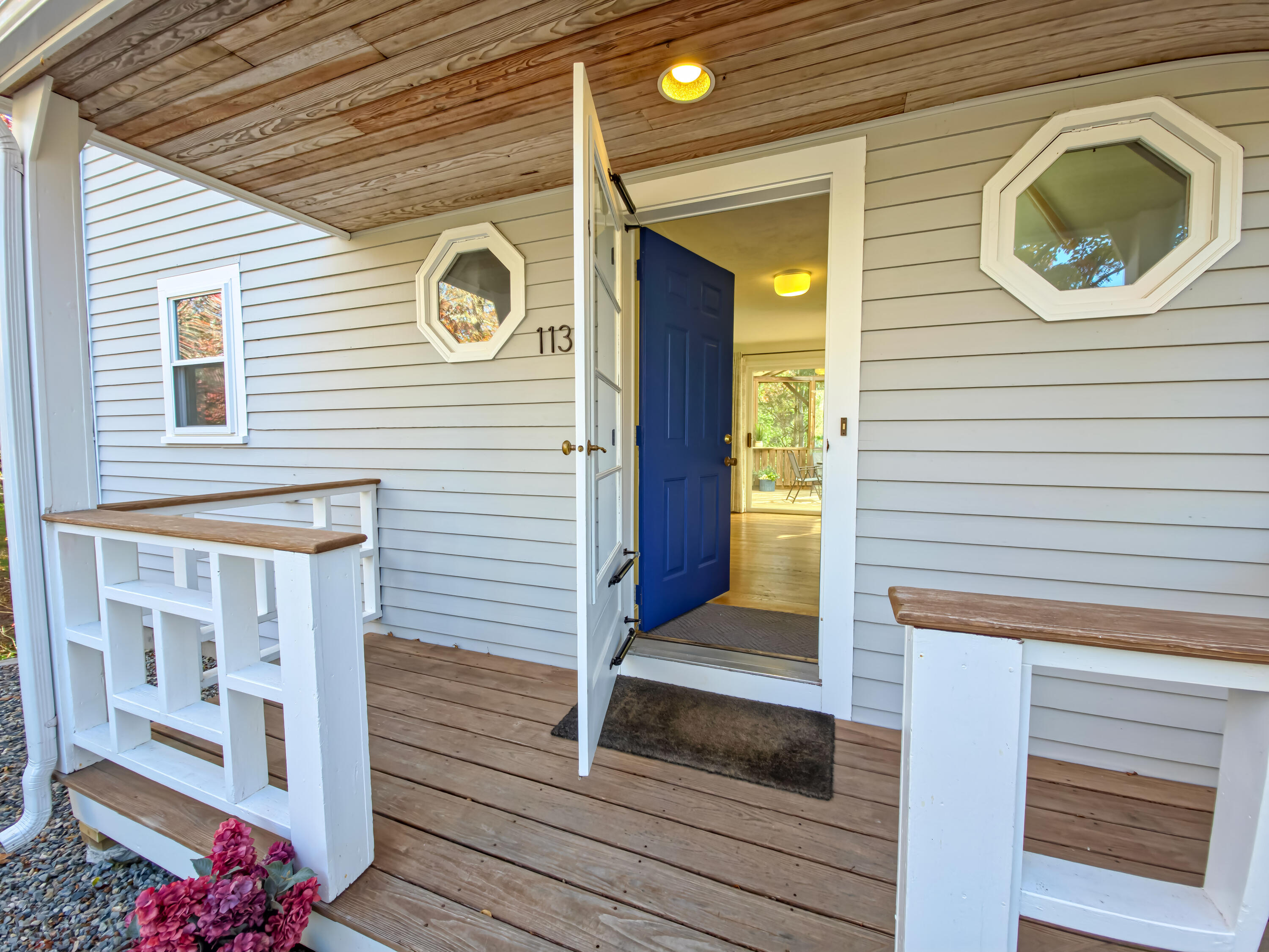 113 Blacksmith Shop Road Falmouth, MA 02540 - Photo 5 of 49 Welcome home