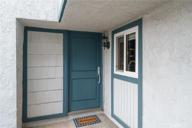 a view of front door of the house