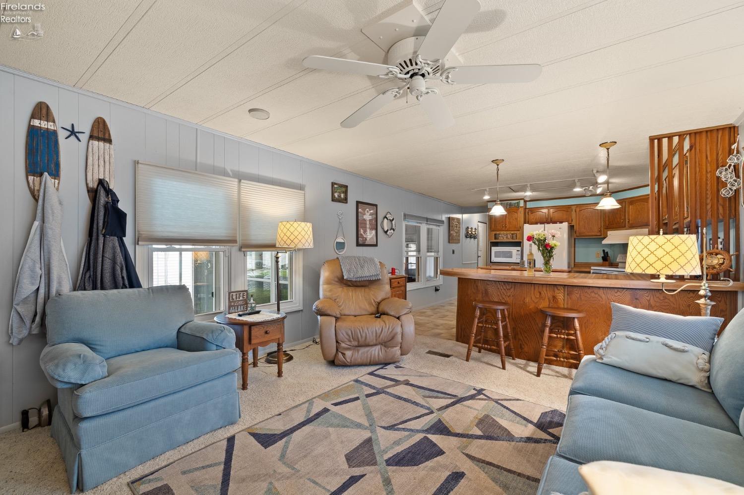 1623 Northeast Catawba Road, Unit 146 Port Clinton, OH 43452 - Photo 4 of 37 Gallery Image 4