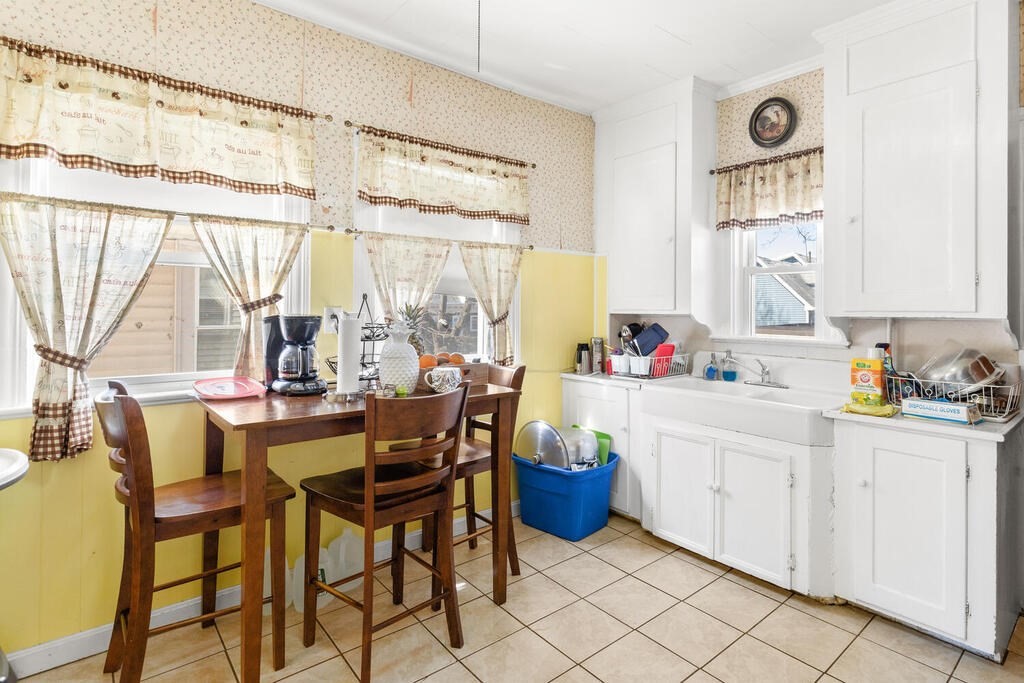 24 Chatham Road Everett, MA 02149 - Photo 8 of 29 Gallery Image 8
