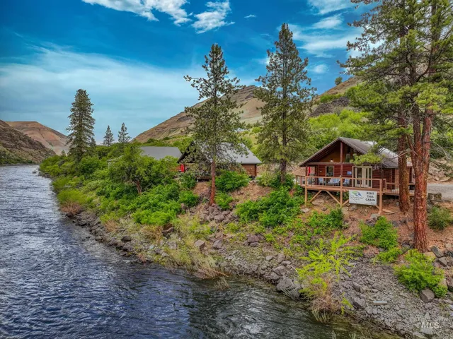 $2,675,000 | 13709 Highway 95, White Bird, ID 83554