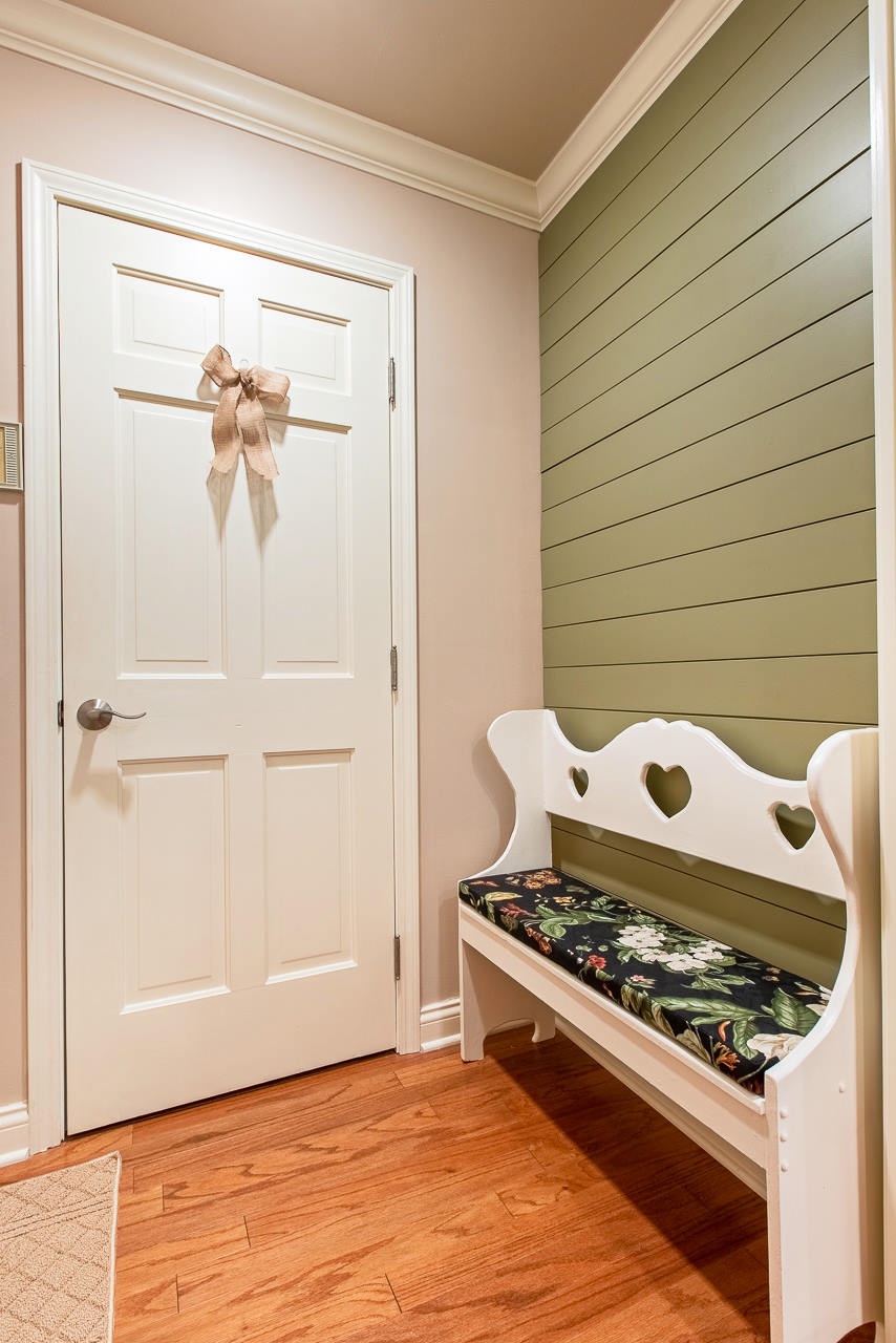 6524 Newburgh Road Evansville, IN 47715 - Photo 2 of 23 Gallery Image 2