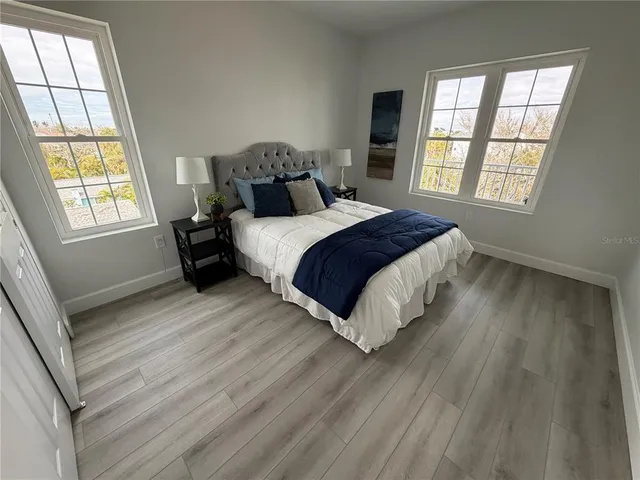 $3,300 | 13117 4th Street East, Madeira Beach, FL 33708