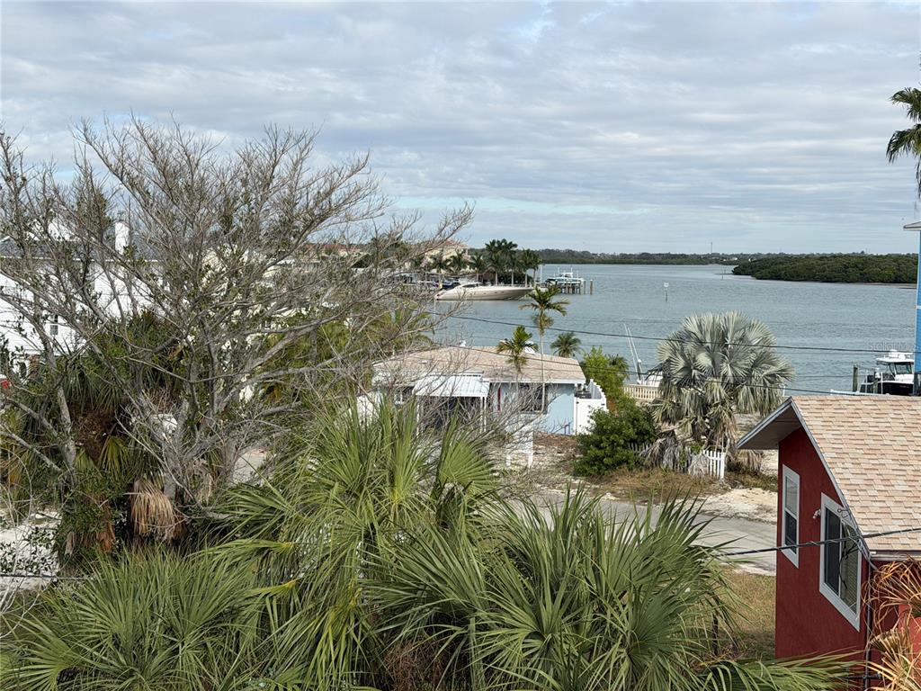 13117 4th Street East Madeira Beach, FL 33708 - Photo 9 of 35