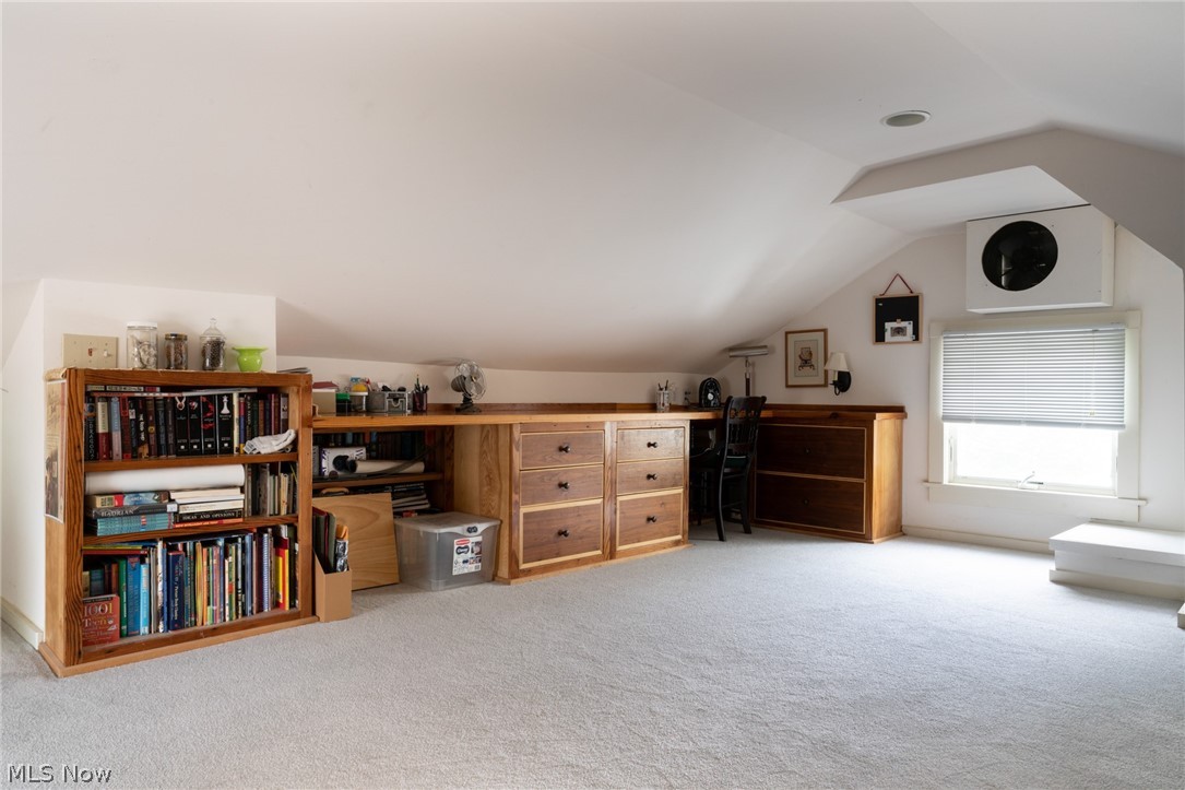 2584 Cheshire Road Cleveland, OH 44120 - Photo 24 of 35 Gallery Image 24
