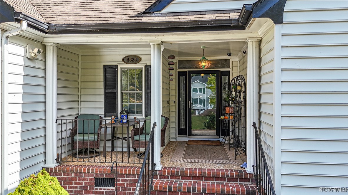 4824 Bristol Circle Williamsburg, VA 23185 - Photo 7 of 36 Property entrance with a porch