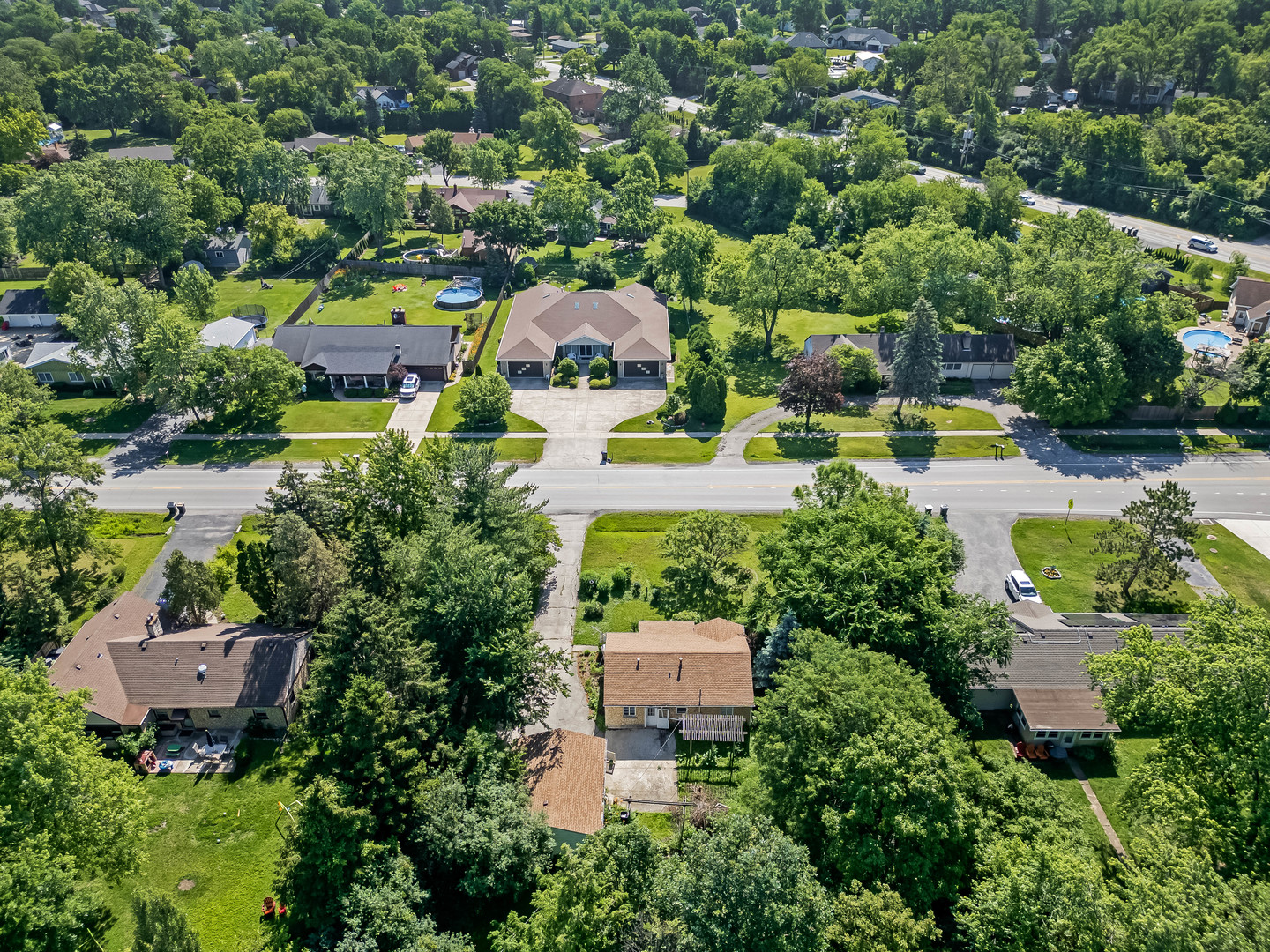 5736 Willow Springs Road La Grange Highlands, IL 60525 - Photo 6 of 14 an aerial view of a house with a garden