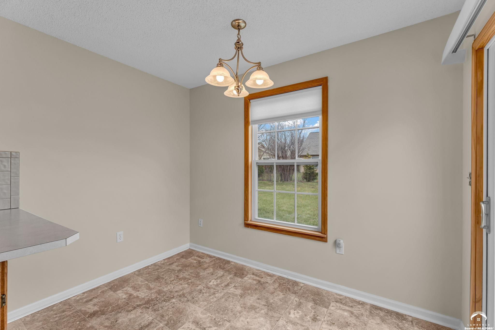 4840 Tempe Street Lawrence, KS 66047 - Photo 27 of 40