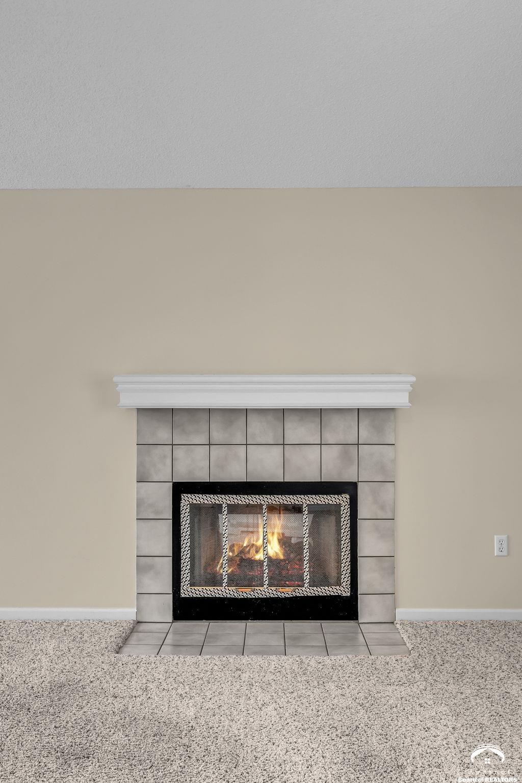 4840 Tempe Street Lawrence, KS 66047 - Photo 9 of 40