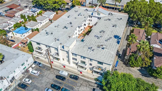 $475,000 | 1422 Rock Glen Avenue, Unit 214, Glendale, CA 91205