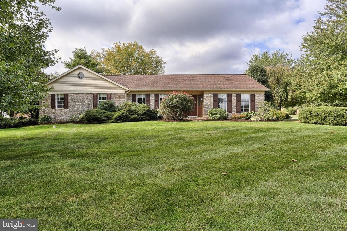 326 Little Creek Road Lancaster, PA 17601 - Photo 1 of 31