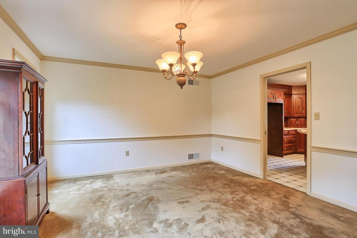 326 Little Creek Road Lancaster, PA 17601 - Photo 13 of 31
