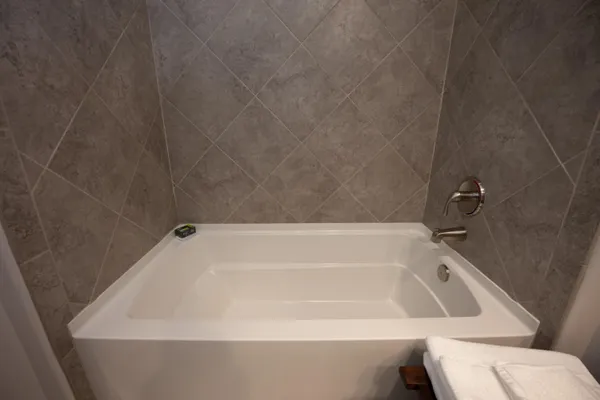 $5,000 | 52298 Rosewood Lane, La Quinta, CA 92253