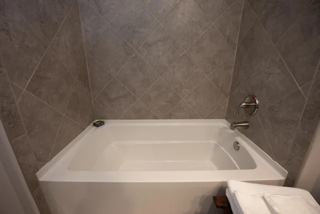 $5,000 | 52298 Rosewood Lane, La Quinta, CA 92253