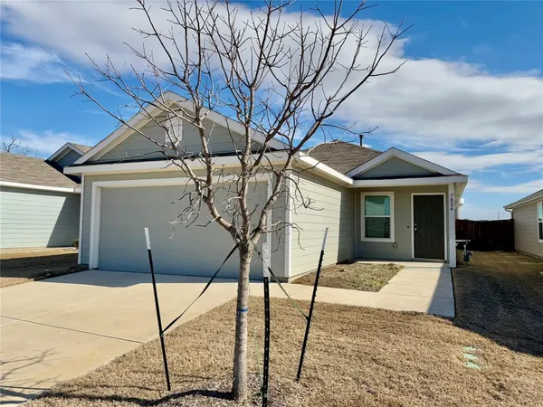 $1,950 | 7024 Lantana Drive, McKinney, TX 75071