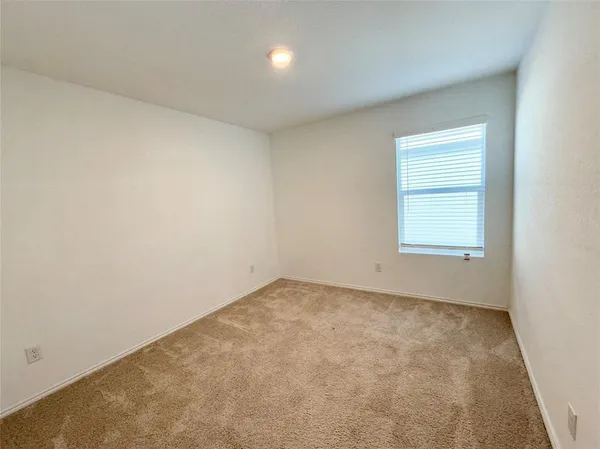 $1,950 | 7024 Lantana Drive, McKinney, TX 75071