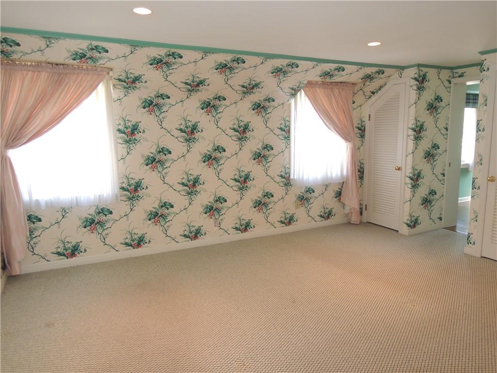 675 Valleyview Road Pittsburgh, PA 15243 - Photo 10 of 16 Gallery Image 10
