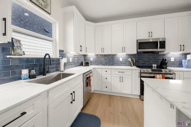 $240,000 | 810 South Audubon Pl Avenue, Gonzales, LA 70737