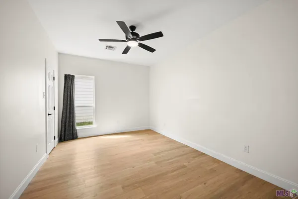 $240,000 | 810 South Audubon Pl Avenue, Gonzales, LA 70737