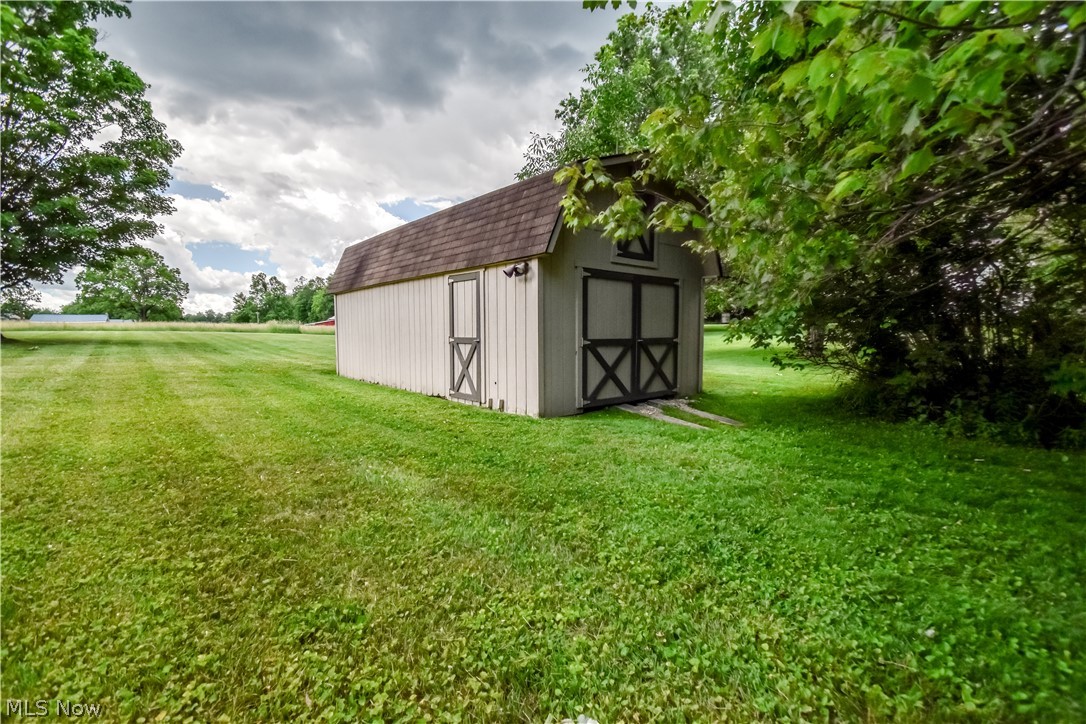 15755 Messenger Road Chagrin Falls, OH 44023 - Photo 27 of 29