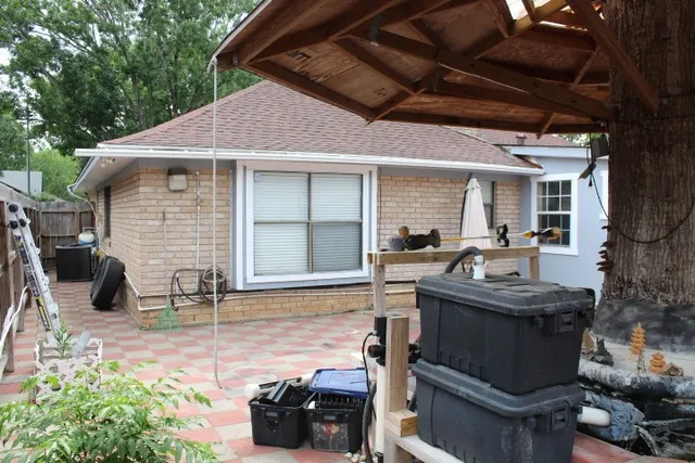 $299,900 | 9222 Chesney Downs Drive, Houston, TX 77083