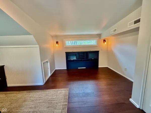 $799,900 | 4209 East County Road 50 South, Fillmore, IN 46128