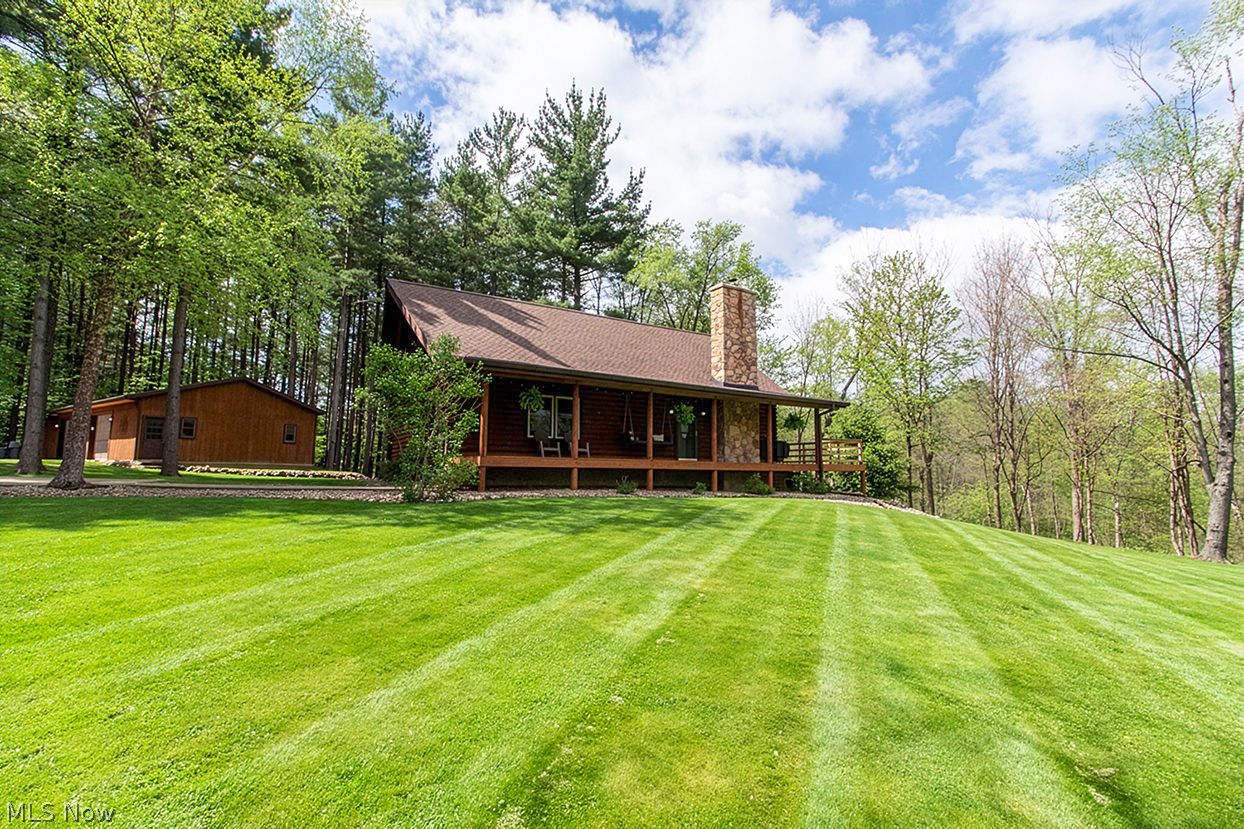 5352 Lance Road Medina, OH 44256 - Photo 1 of 43 Gallery Image 1