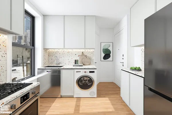 $640,000 | 411 West 44th Street, Unit 25 | Hell's Kitchen