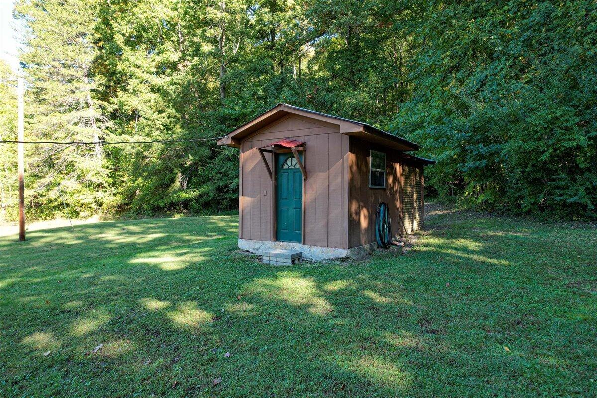 5651 Mullins Cove Road Whitwell, TN 37397 - Photo 33 of 48 33-5651 Mullins Cove Rd-33