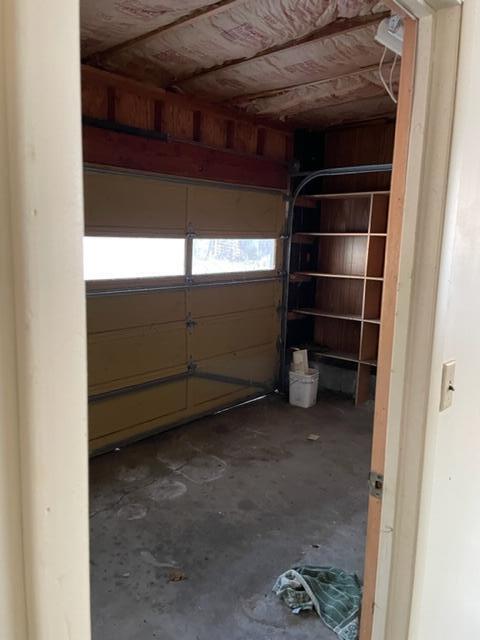 556 Upper Applegate Road Jacksonville, OR 97530 - Photo 22 of 22 556 garage storage room