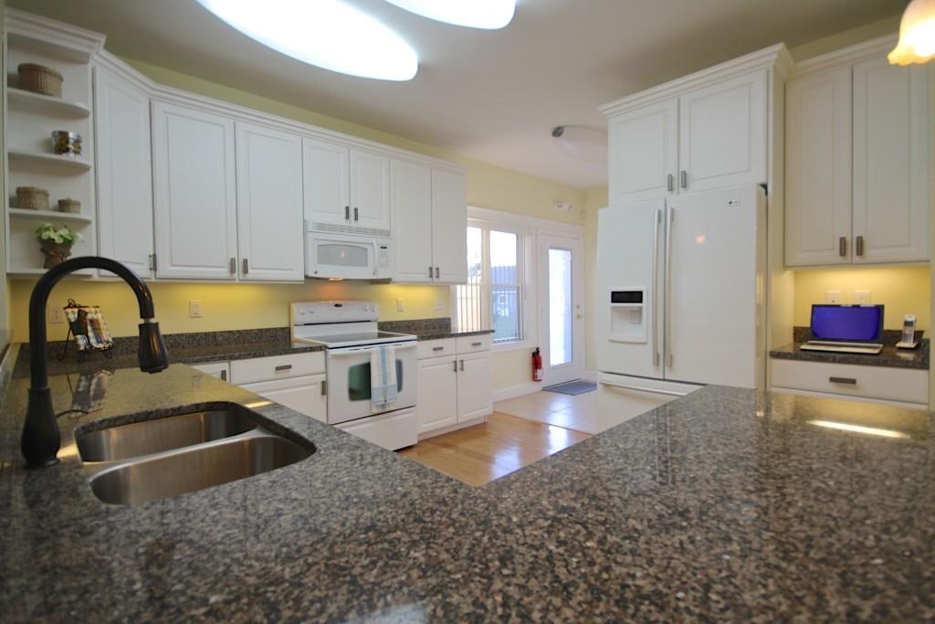 240 Gray Road Falmouth, ME 04105 - Photo 12 of 35 Photo