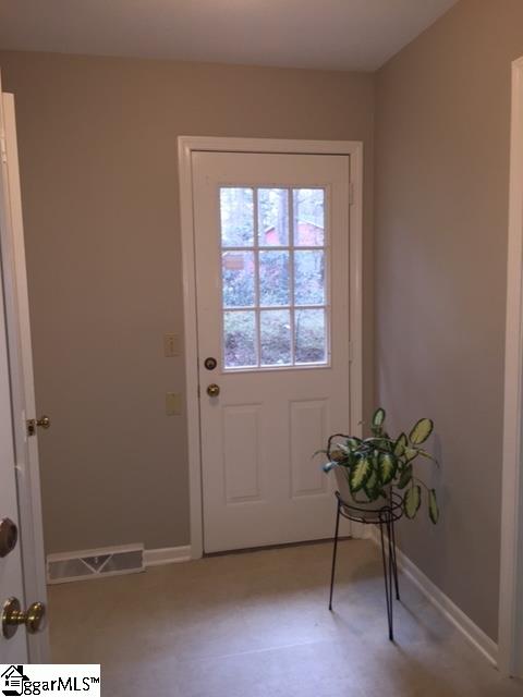 432 Piney Grove Road Greenville, SC 29607 - Photo 10 of 34 Gallery Image 10