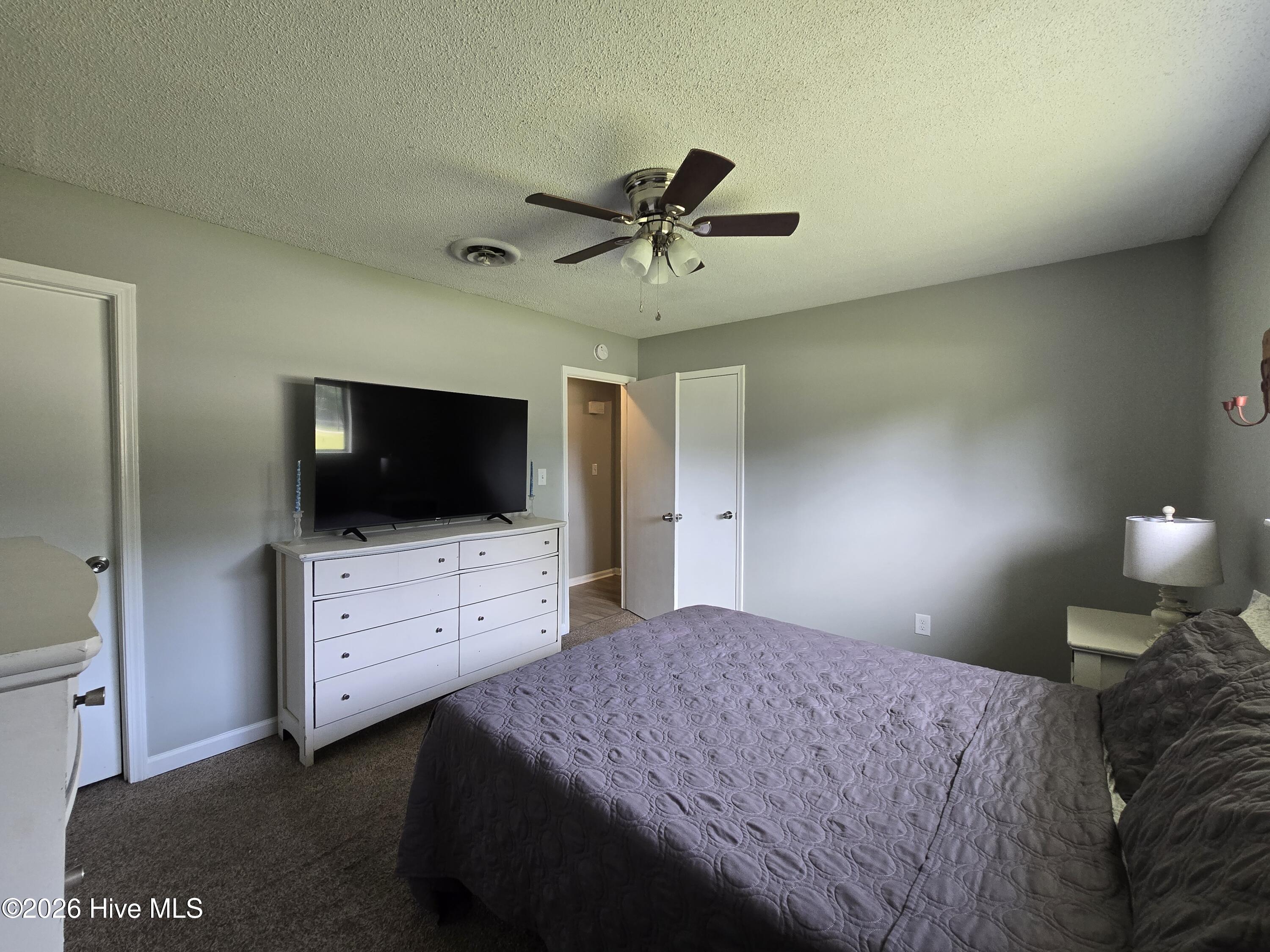 504 Dennis Road Jacksonville, NC 28546 - Photo 12 of 20 20260505_153637