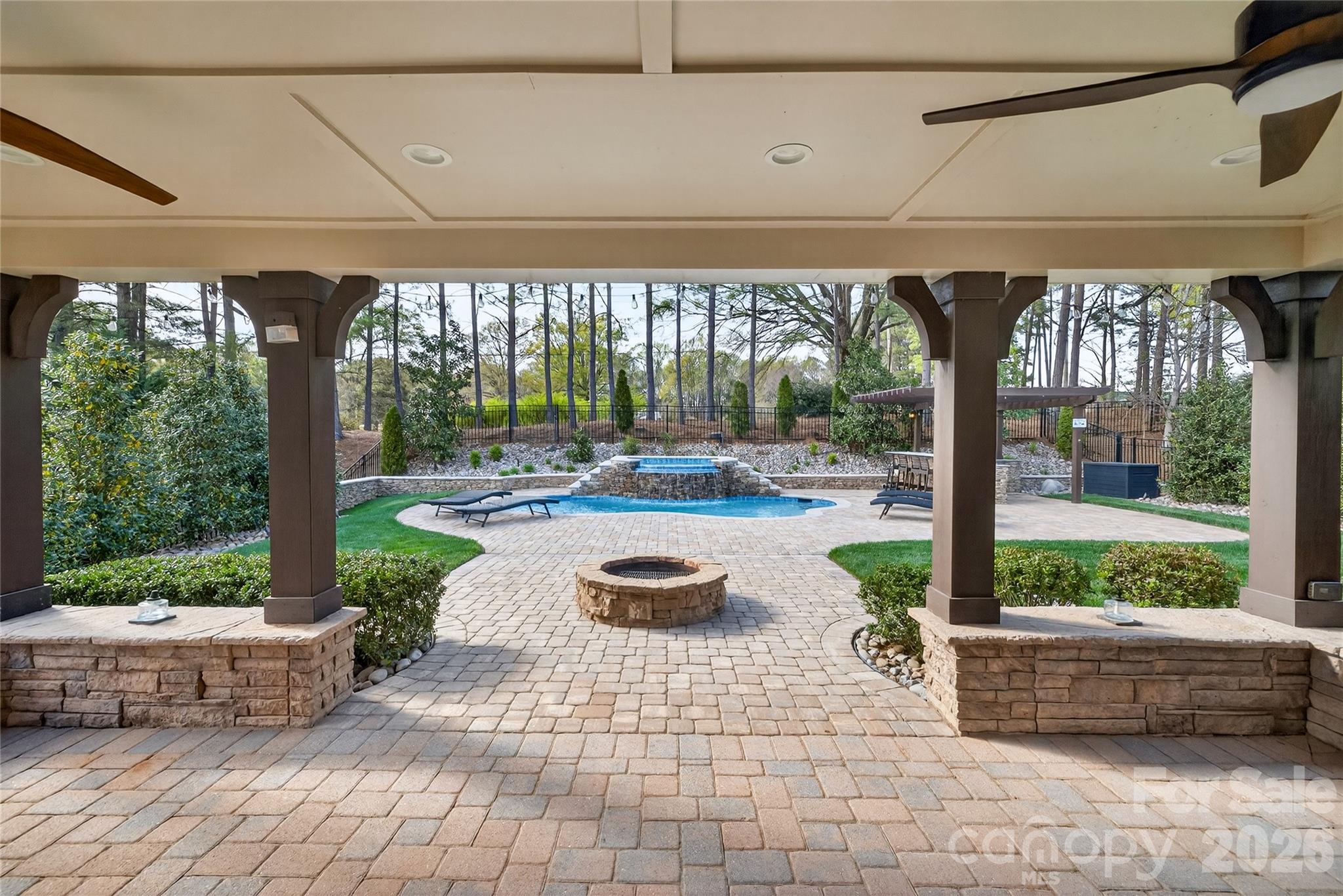 1011 Rock Forest Way Fort Mill, SC 29707 - Photo 20 of 33