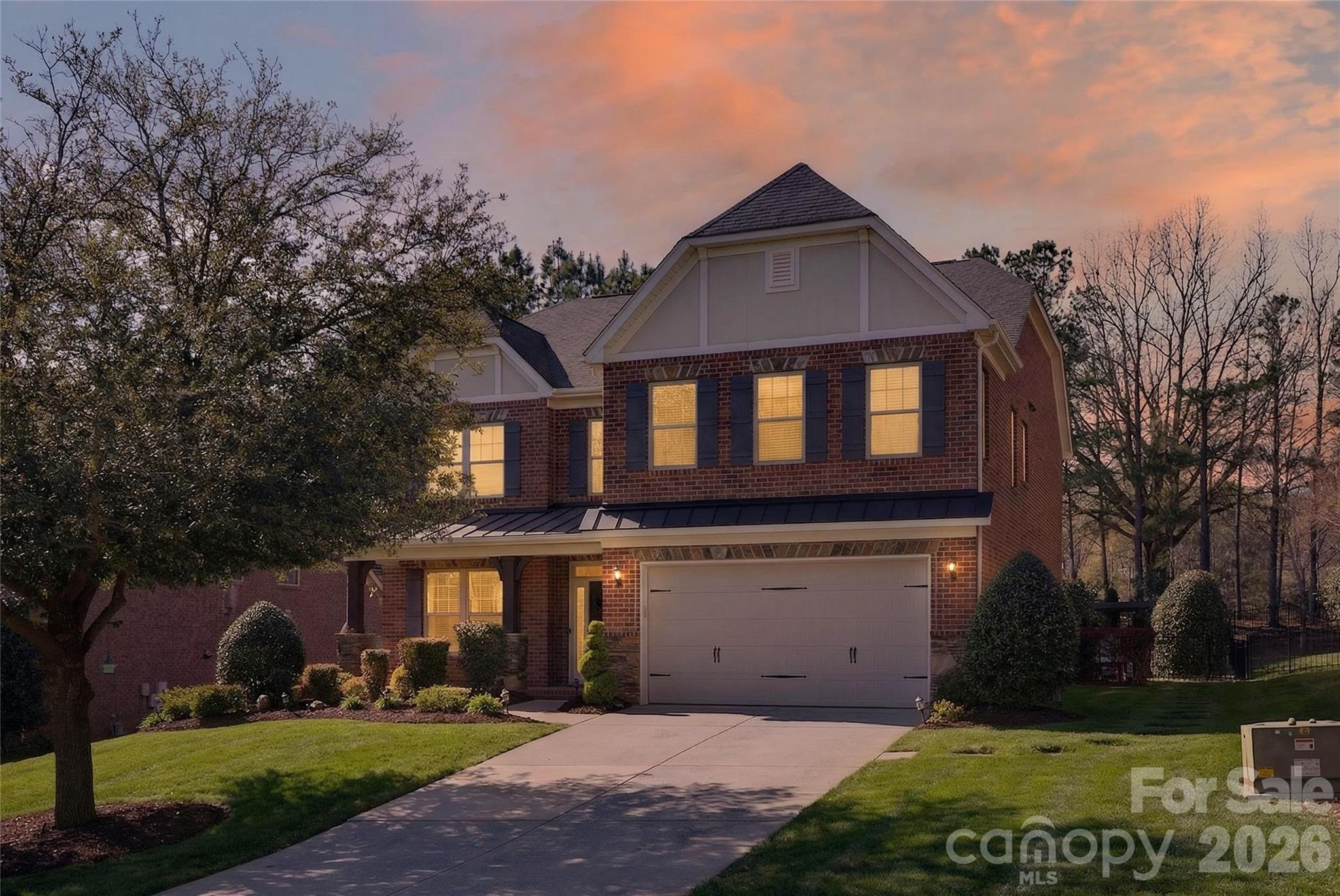 1011 Rock Forest Way Fort Mill, SC 29707 - Photo 2 of 33