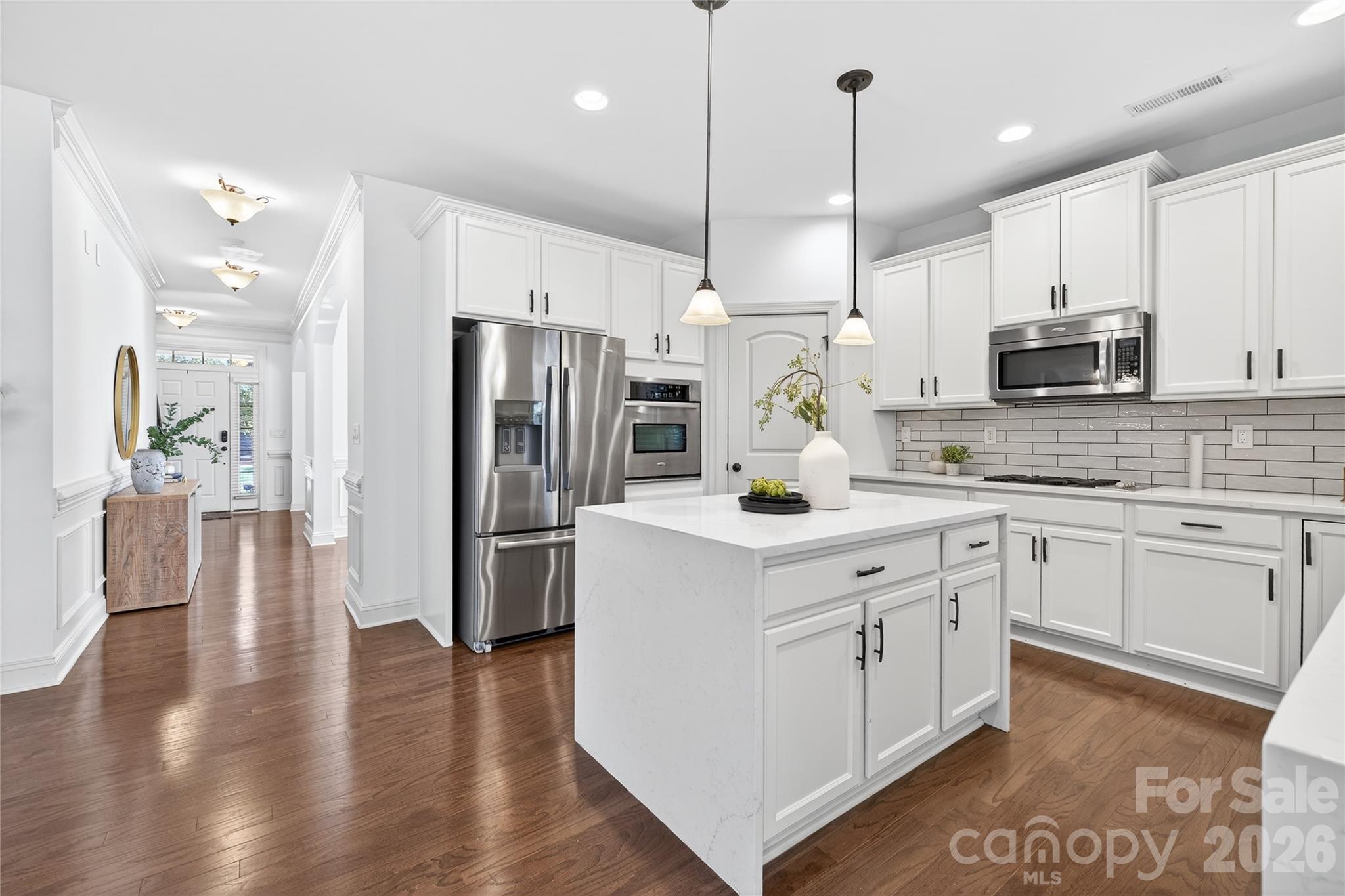 1011 Rock Forest Way Fort Mill, SC 29707 - Photo 8 of 33