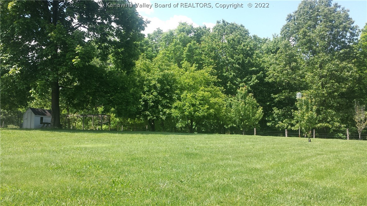 13625 Ripley Road Point Pleasant, WV 25550 - Photo 20 of 26 Gallery Image 20