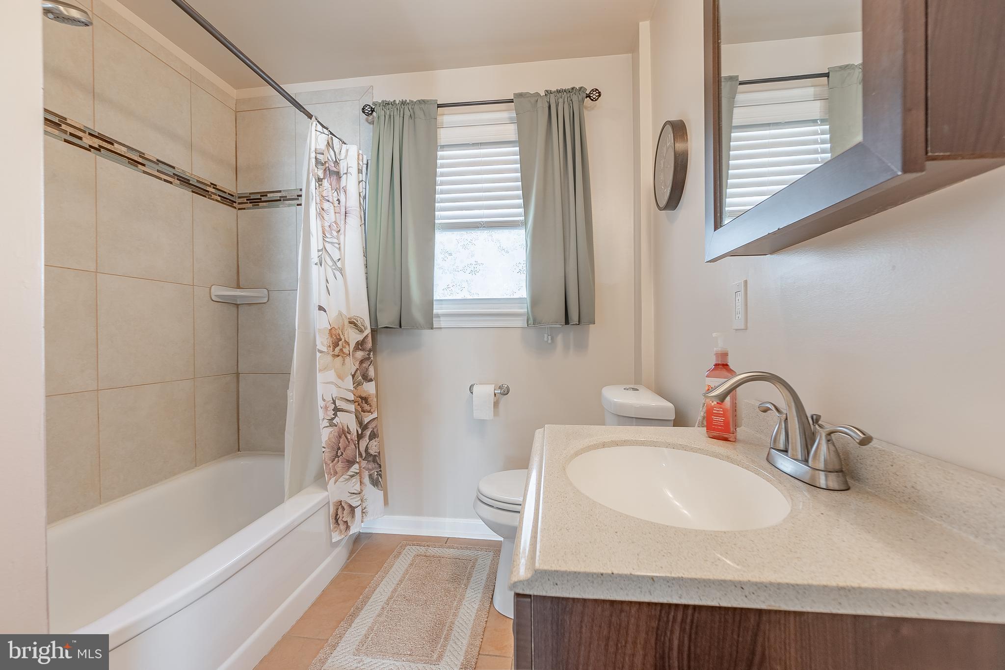 553 7th Avenue Swarthmore, PA 19081 - Photo 21 of 39 Main Floor Full Bath