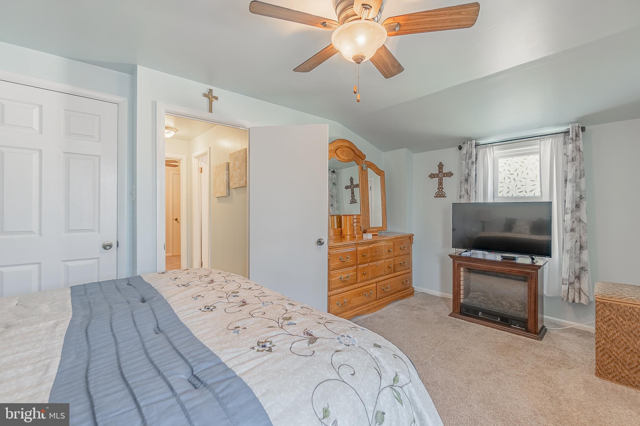 553 7th Avenue Swarthmore, PA 19081 - Photo 28 of 39 Primary Bedroom