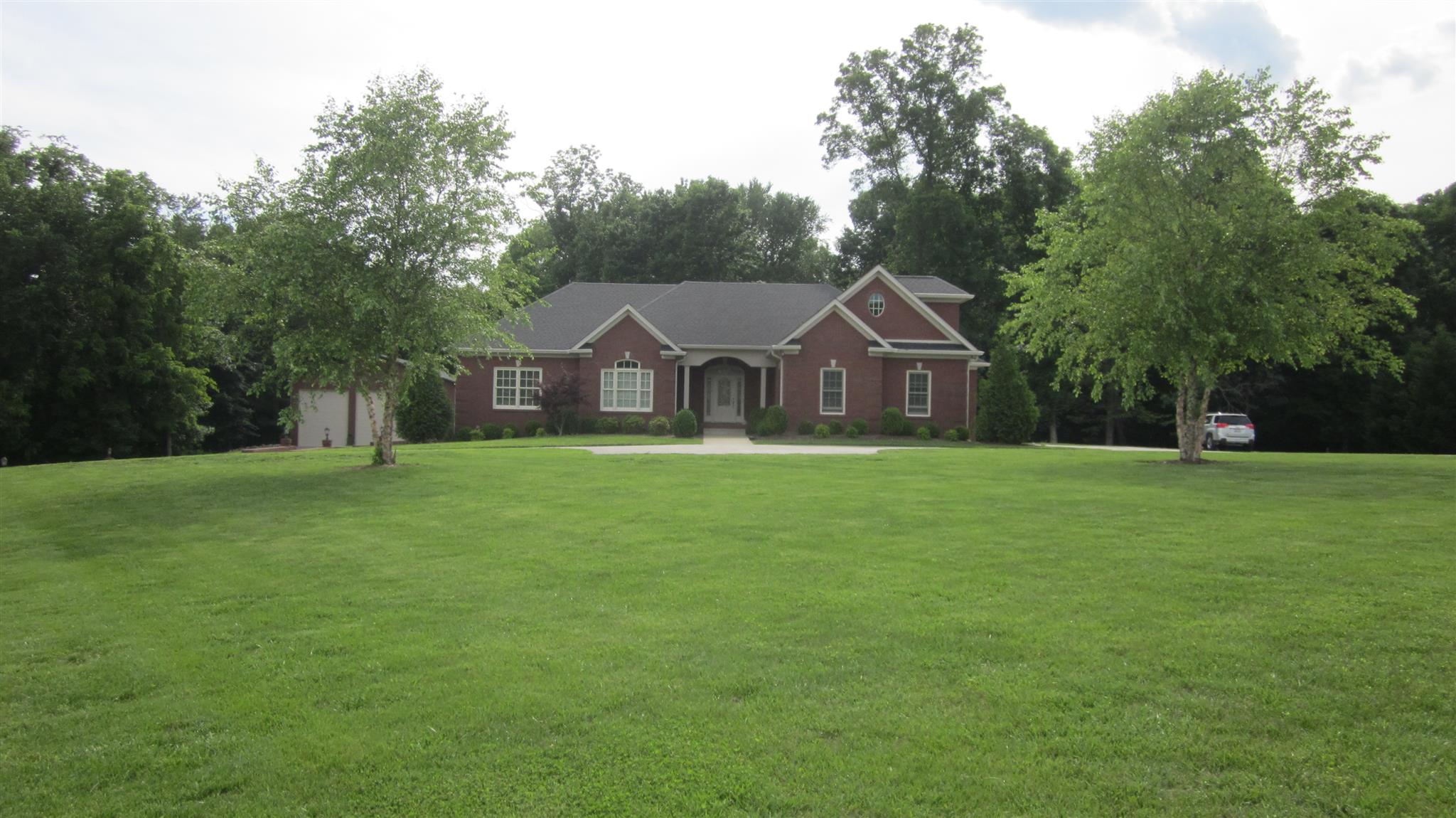 620 Mobley Road Clarksville, TN 37043 - Photo 1 of 30 Gallery Image 1