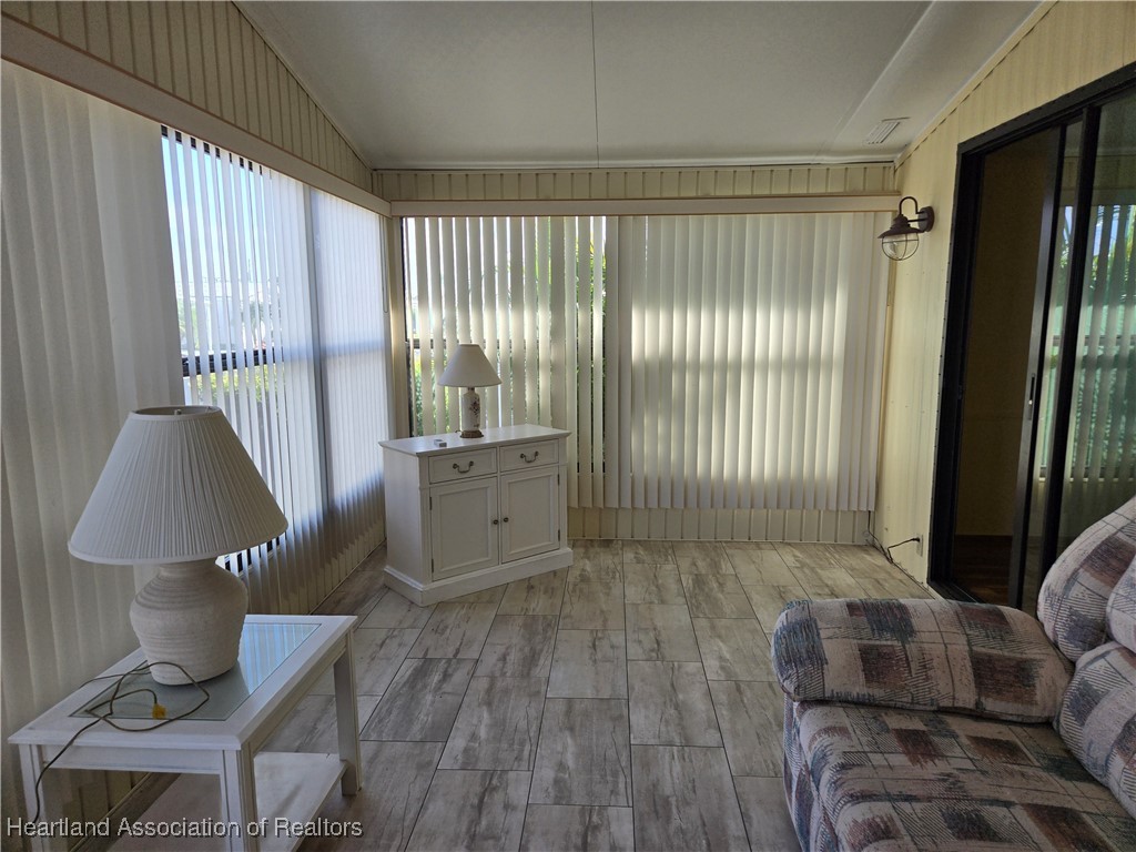 2131 Fiesta Way Sebring, FL 33872 - Photo 13 of 34