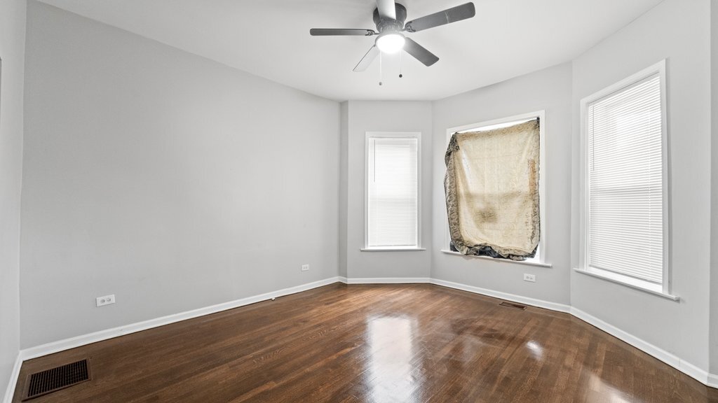 7425 South Princeton Avenue Chicago, IL 60621 - Photo 4 of 26 Gallery Image 4