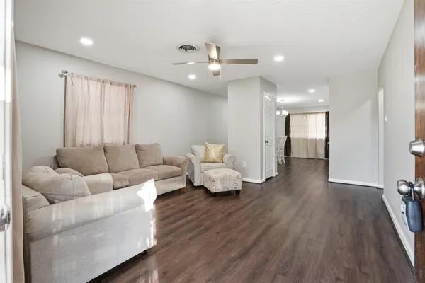 $265,000 | 3517 Longwood Drive, Pasadena, TX 77503