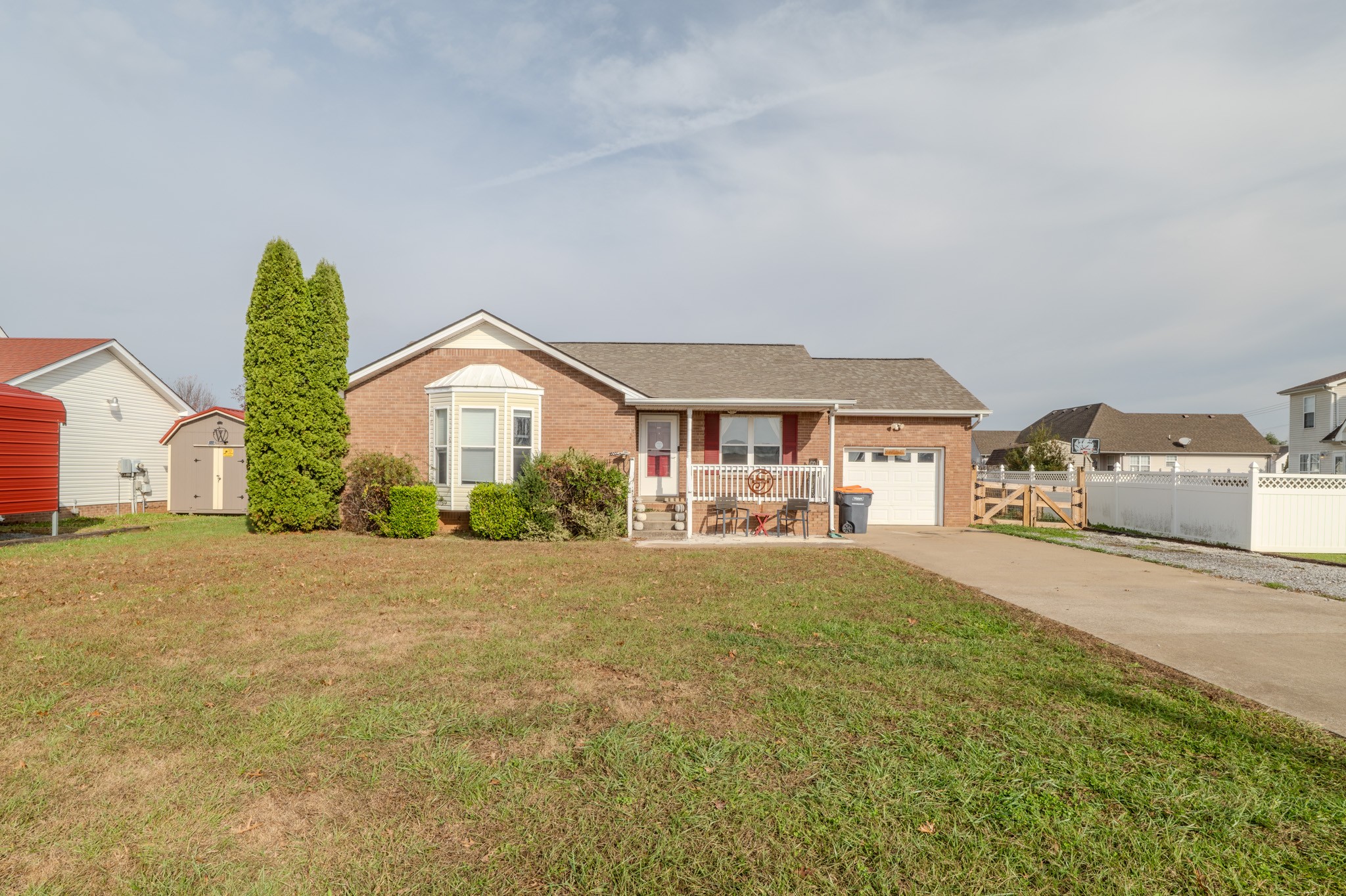 1735 Hazelwood Road Clarksville, TN 37042 - Photo 1 of 23 a front view of house with yard and green space