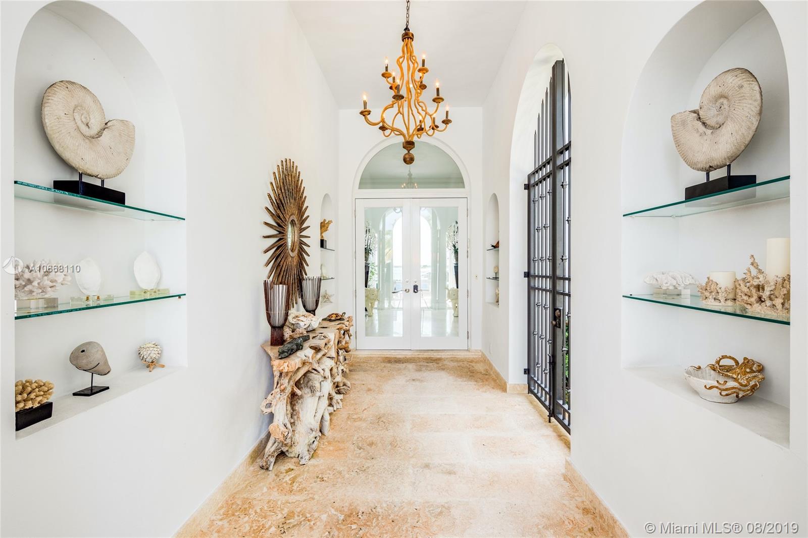 4330 North Bay Road Miami Beach, FL 33140 - Photo 4 of 47 Gallery Image 4