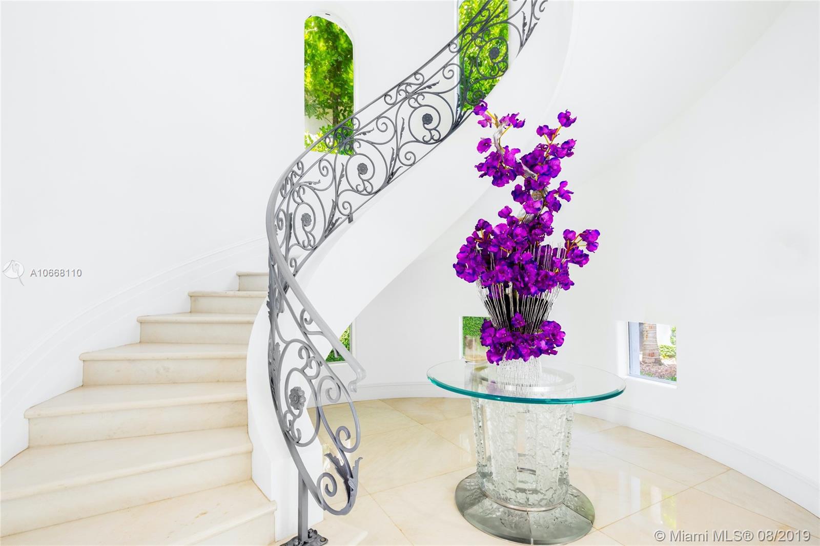 4330 North Bay Road Miami Beach, FL 33140 - Photo 6 of 47 Gallery Image 6