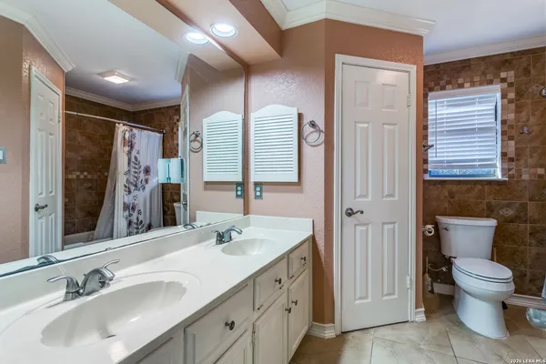 $2,100 | 9394 Lamerton Street, San Antonio, TX 78250